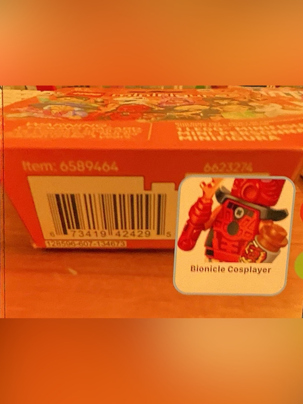 Lego Bionicle Cosplayer Minifigure from Series 29